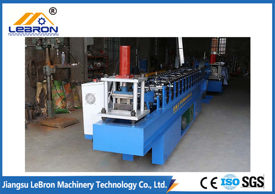 Mesin Roll Forming Pintu Rana Otomatis Penuh Mudah Dioperasikan 5.5KW